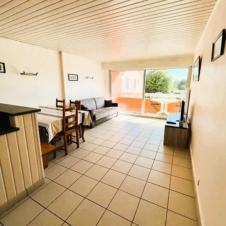 Et Centre A 100m Avec Balcon Et Parking Prive 4 Pers Апартаменты Сен-Бревен-л'Осеан