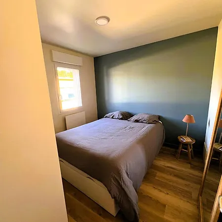 Et Centre à 100m Avec Balcon Et Parking Privé 4 Pers *