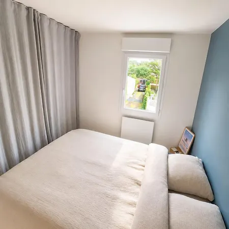 Et Centre A 100m Avec Balcon Et Parking Prive 4 Pers * Saint-Brévin-lʼOcéan