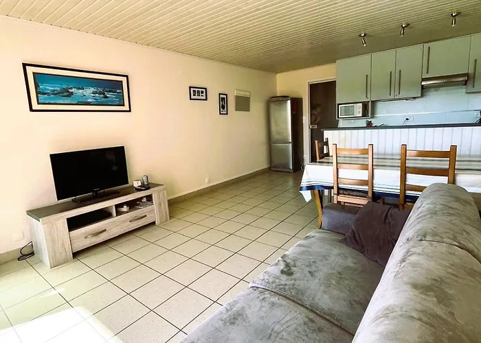 Et Centre à 100m Avec Balcon Et Parking Privé 4 Pers *